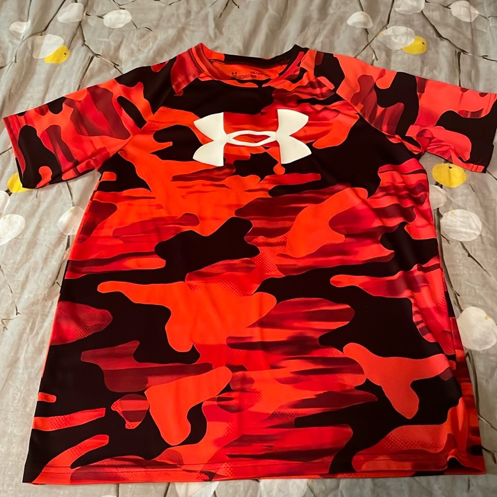 Under Amour YXL Orange/Black camouflage